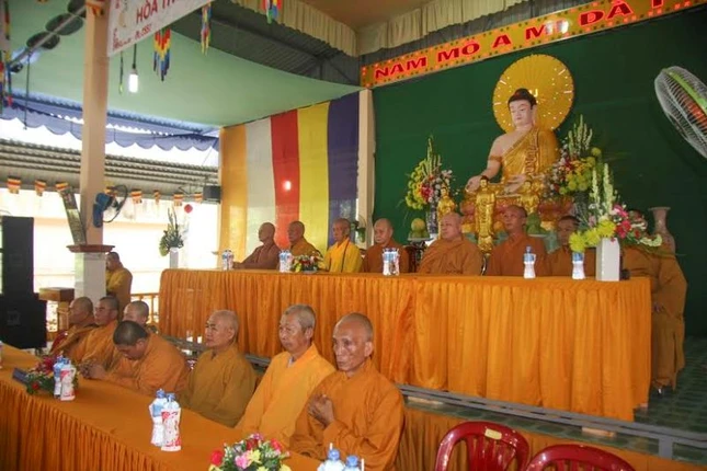 Bình Dương: Tưởng niệm cố HT.Thích Thiện Huê ảnh 4 anh btruc3.jpg