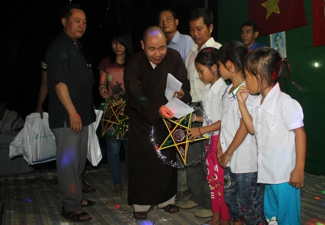 tu thien.2.JPG