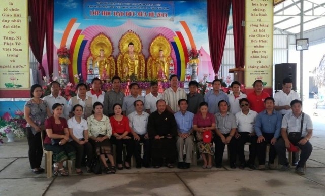 Đoàn T.Ư Hội Chữ thập đỏ Lào thăm Phật giáo Sầm Sơn ảnh 1 PG Thanh Hoa11.jpg