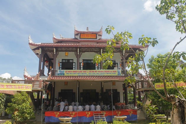 Quảng Nam: Lễ húy nhật cố Ni sư Thích nữ Hạnh Đạo ảnh 2 hoa quang2.jpg