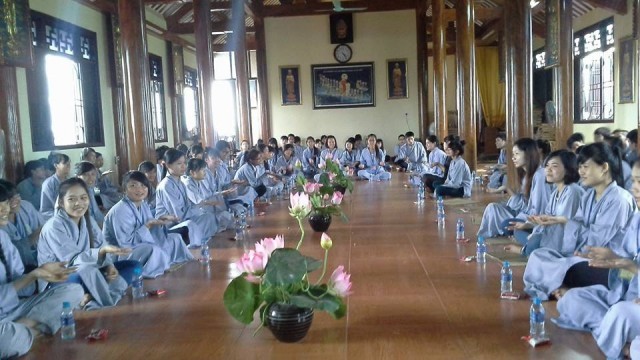 Hơn 200 bạn trẻ về chùa Từ Xuyên dự khóa tu ảnh 1 chua tu xuyen.jpg