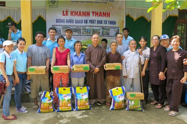Bàn giao 5 giếng khoan cho hộ nghèo ảnh 2 GNi.jpg