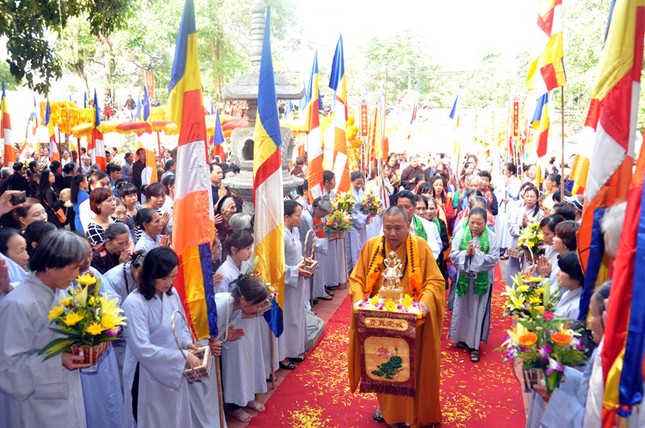 Lạng Sơn: Cung nghinh xá-lợi Phật an vị tại chùa Thành ảnh 3 lang son 4.jpg
