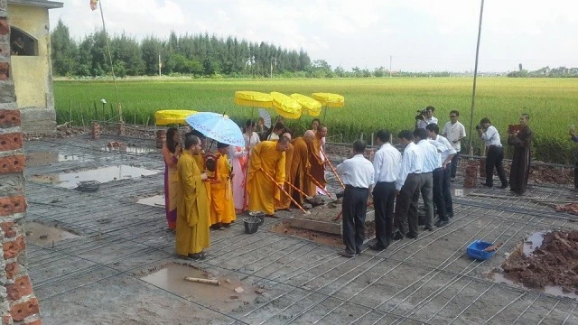 khoi cong22.jpg