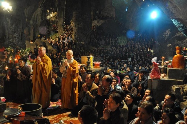 39 mùa xuân
lễ lạy Ngũ bách danh ảnh 1 HT BN1.jpg