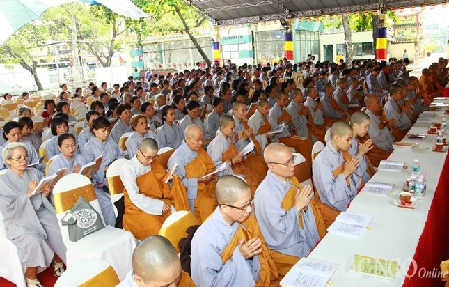 Anh anh AAA (1).jpg