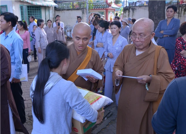 Trai Dan Chan Te (4).JPG