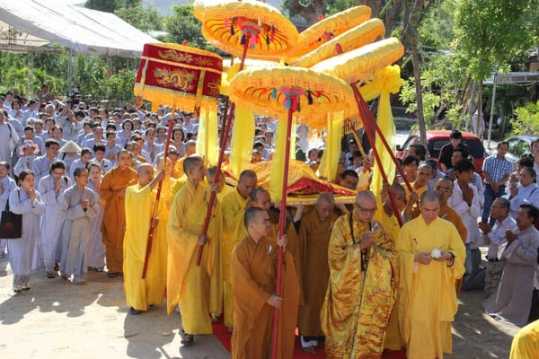 Lễ nhập kim quan cố Trưởng lão HT.Thích Viên Minh ảnh 12 letanghtvienminh-29_jpg.jpg