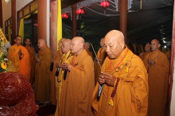 TƯGH viếng tang cố Trưởng lão HT.Thích Viên Minh ảnh 1 dana 1.jpg