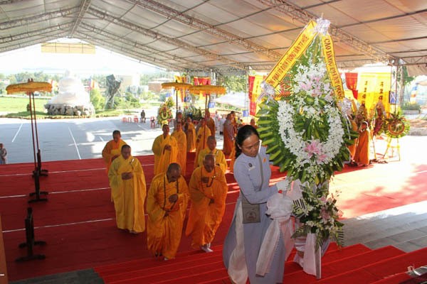 TƯGH viếng tang cố Trưởng lão HT.Thích Viên Minh ảnh 5 dana 5.jpg