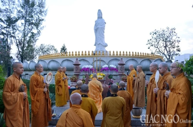 Via Quan Am 19-9 (3).jpg