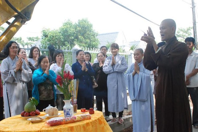 khoi cong.jpg