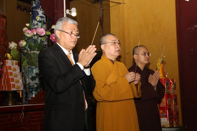 Hà Nội: Đại sứ Bangladesh thăm T.Ư GHPGVN ảnh 3 hn 1.jpg