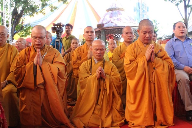 Chùa Nam Thiên Nhất Trụ làm lễ bổ nhiệm trụ trì ảnh 2 6NT.jpg