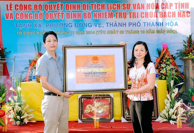 Chùa Bạch Hạc nhận bằng di tích, bổ nhiệm trụ trì ảnh 3 thanh hoa 5.jpg