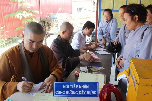 Lịch thuyết giảng Phật pháp tại TP.HCM, 7-12-2014 ảnh 1 5HV.jpg
