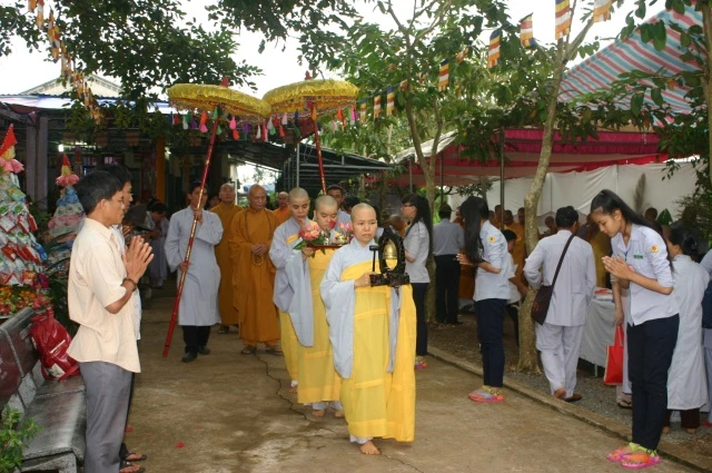 tinh that van phuoc01.jpg