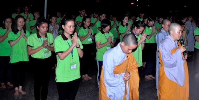 _nh 1 s_ c_ Hu_ D_n h__ng d_n tam b_ nh_t b_i.jpg