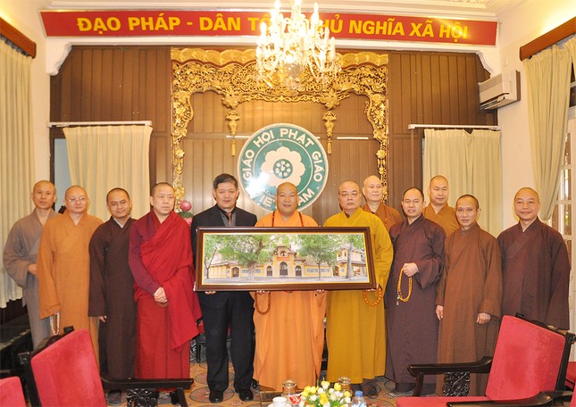 Hiệp hội Phật giáo Trung Quốc thăm GHPGVN ảnh 3 Trung quoc 2.jpg