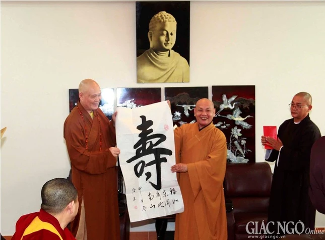 Hiệp hội PG Trung Quốc thăm Văn phòng II TƯGH ảnh 9 ANh VG (11).jpg