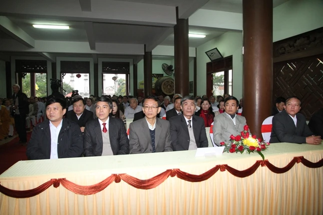 Quảng Trị: Tưởng niệm Phật hoàng nhập Niết-bàn ảnh 3 qtri2.jpg