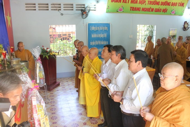 Tây Ninh: Lễ tưởng niệm Đức vua - Phật hoàng ảnh 4 1 tay ninh 1.jpg