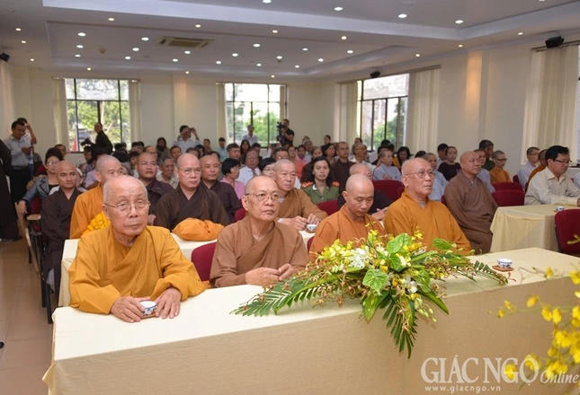 Ấm áp lễ kỷ niệm 39 năm thành lập Báo Giác Ngộ ảnh 3 ky niem 2.JPG