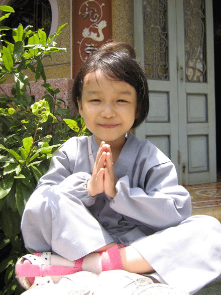 Tâm sự với Phật ảnh 1 daytre.jpg