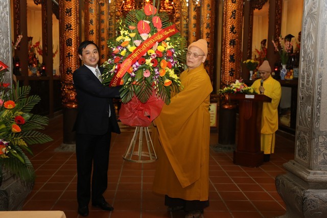 a Hoan Kiem 3.jpg