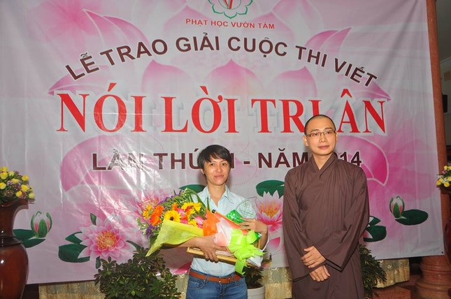 Trao giải cuộc thi "Nói lời tri ân" lần 3 ảnh 2 tri an 2.jpg