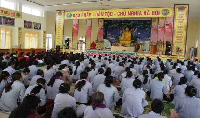 huu tinh.jpg