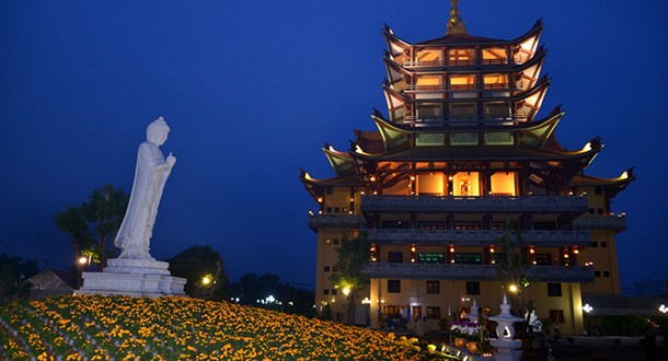 CHUA HN.jpg