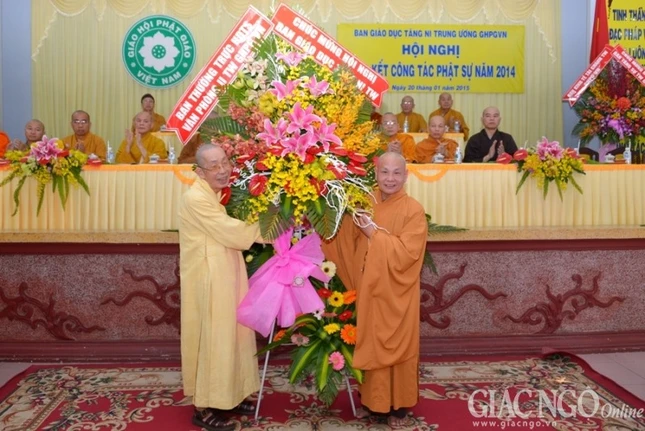 Tong Ket BGD Tang Ni (4).JPG