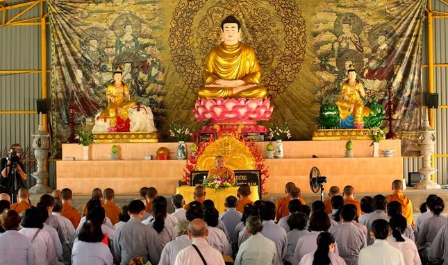 ANH KHOA TU.JPG