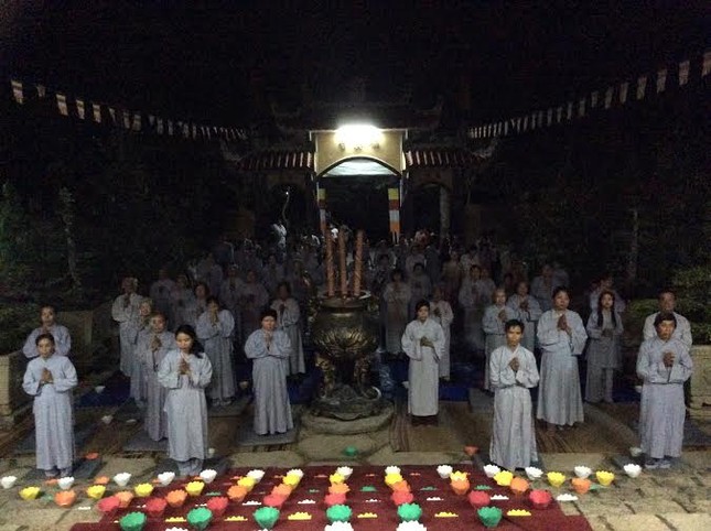 Lễ Phật Thành đạo ở một số địa phương ảnh 12 Tien giang.jpg