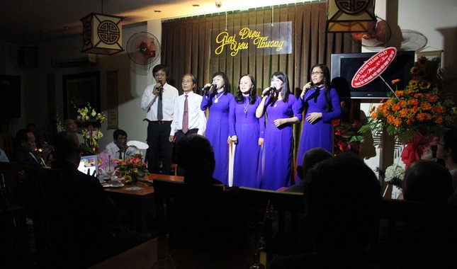 Đêm nhạc Uy Thi Ca: “Trở về chân như” ảnh 5 12UTC.jpg