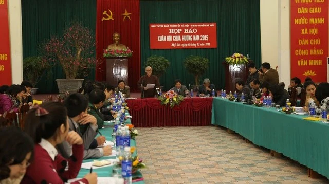 Lễ hội chùa Hương kiên quyết dẹp những hình ảnh xấu xí ảnh 1 chua Huong.jpg