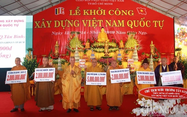 anh khoi cong.jpg