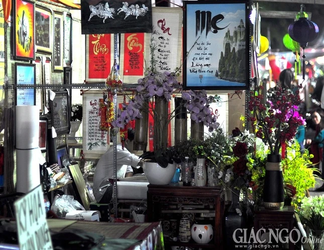 Dạo phố ông Đồ, nghe hương Tết xưa... ảnh 7 DSC_0480.jpg