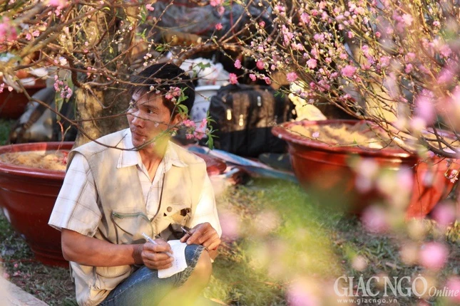 Noi lo cua nguoi ban dao tinh toan chi phi.JPG