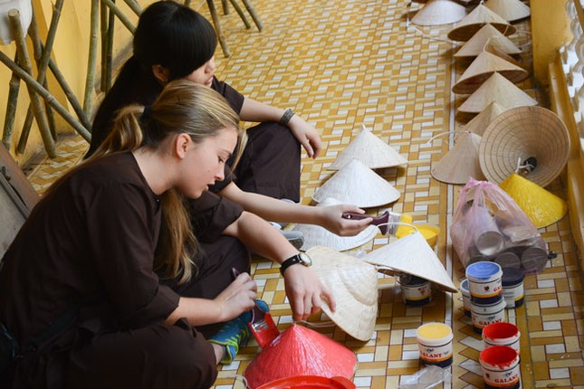 Chư Tăng, Phật tử chùa Hoằng Pháp rộn ràng đón Tết ảnh 14 c hp 15.jpg