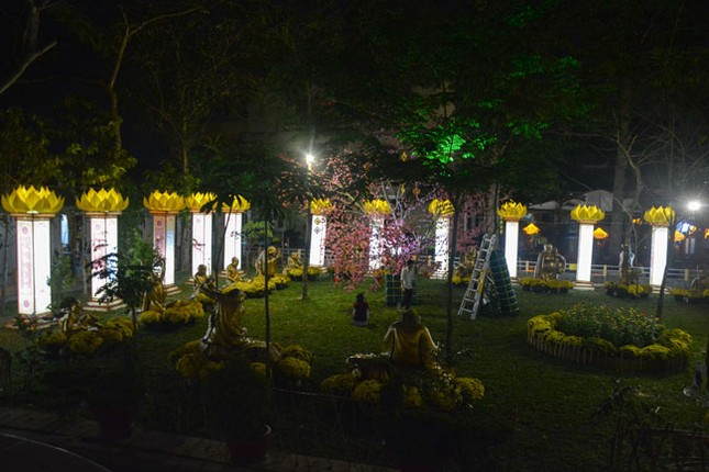 Chư Tăng, Phật tử chùa Hoằng Pháp rộn ràng đón Tết ảnh 24 c hp 25.jpg