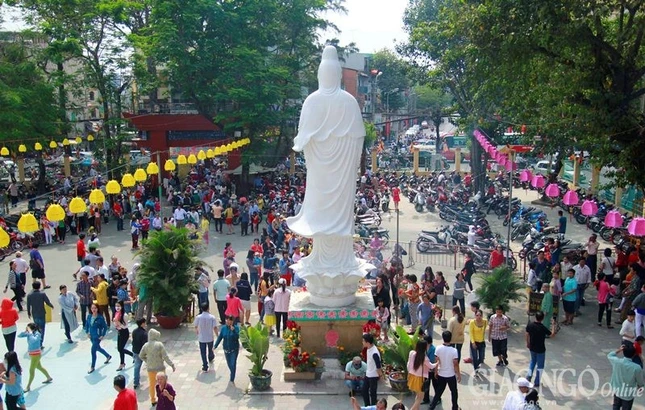 Viet Nam Quoc Tu (12).jpg