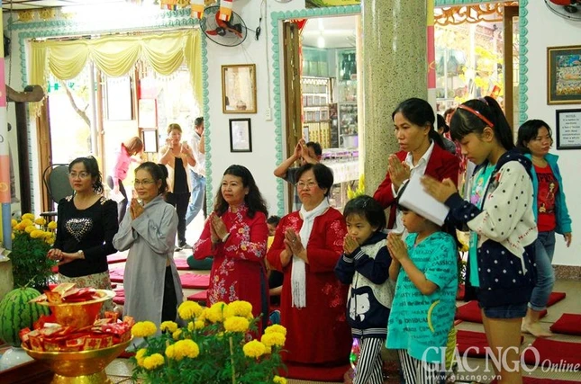 chua Pho Minh (2).jpg