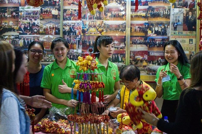 Không khí đón Tết tại các ngôi chùa trên thế giới ảnh 9 Hinh 9.jpg