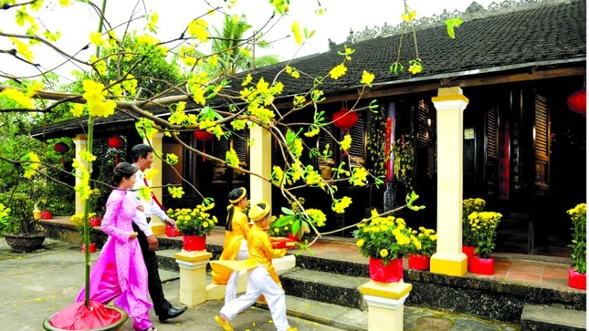 Để tìm thấy
một ngày trọn vẹn ảnh 1 ngay vui tron ven.jpg