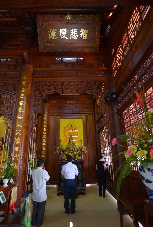 Chua Gia Lam (6).JPG