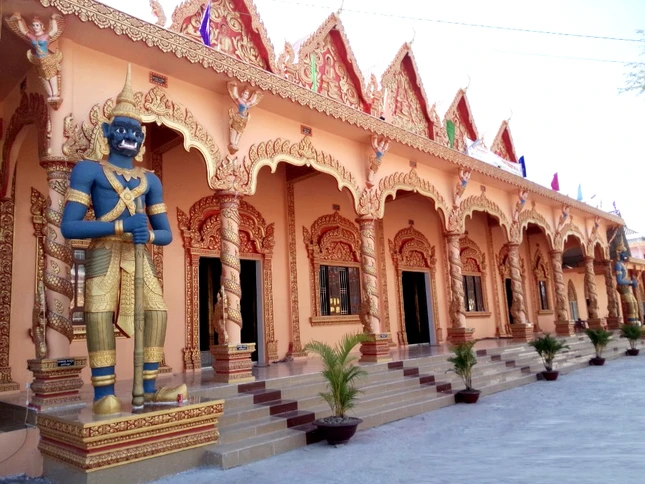 _nh ng_i Ph__c x_.jpg