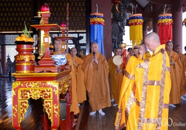 Le thinh su (15).jpg