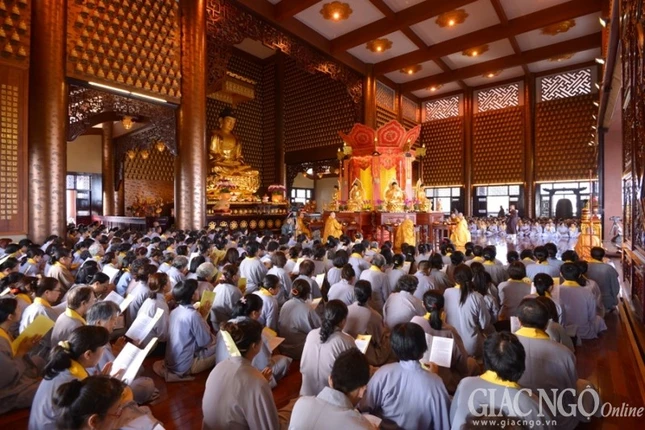 Le thinh su (21).jpg
